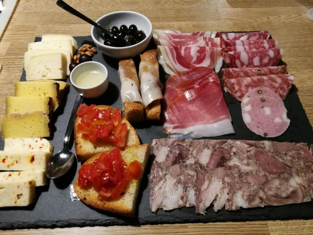 Agriturismo Tananei Marliana 外观 照片